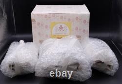 Precious Moments Figurine Everybody Has A Part Japanese #731625 NIB 1999