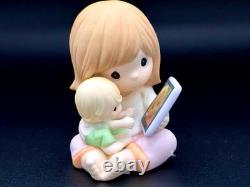 Precious Moments Figurine Mom & Child Selfie iPad Family Love Collectible