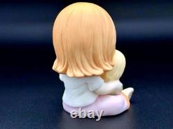 Precious Moments Figurine Mom & Child Selfie iPad Family Love Collectible