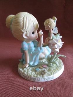 Precious Moments Figurine Our Friendship is magical Disney