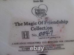 Precious Moments Figurine Our Friendship is magical Disney