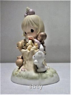 Precious Moments Figurine PM002- Collecting Friends Along The Way