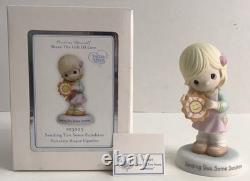 Precious Moments Figurine Sending You Some Sunshine 103025 Girl NEW