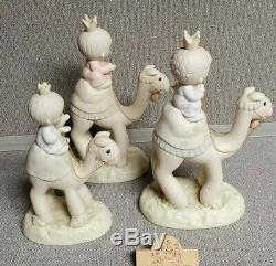 Precious Moments Figurine THEY FOLLOWED THE STAR E5624 Nativity Set