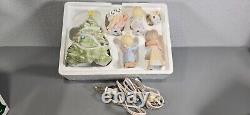 Precious Moments Figurine Wishing You An Old Fashioned Christmas Set Of 6