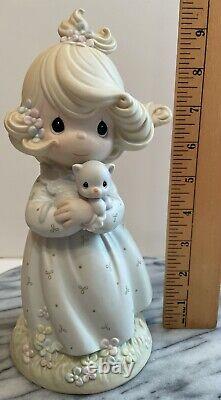 Precious Moments Figurine You Are Such a Purr-fect Friend 526010 SIGNED