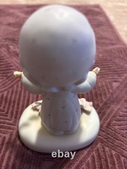 Precious Moments Figurine You Have Touched So Many Hearts 1983 E-2821