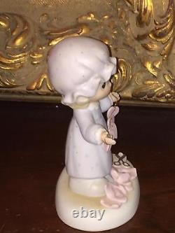 Precious Moments Figurine You Have Touched So Many Hearts Enessco E-2821-1983