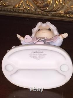 Precious Moments Figurine You Have Touched So Many Hearts Enessco E-2821-1983