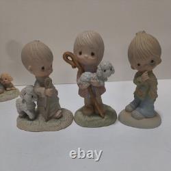 Precious Moments Figurines 16 of the original unstamped 21 set