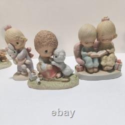 Precious Moments Figurines 16 of the original unstamped 21 set