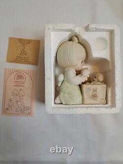 Precious Moments Figurines Lot Bible, Bell And Figurines, Two In Box Excellent