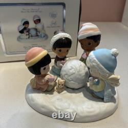 Precious Moments Figurines What The World Needs Now NIB G3D