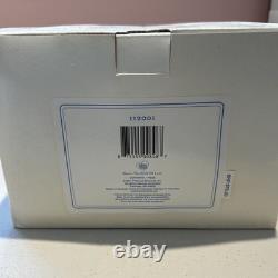 Precious Moments Figurines What The World Needs Now NIB G3D