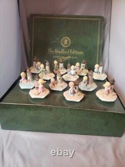 Precious Moments Footprints of Faith Heirloom Classics 12 Ornaments Storage Case