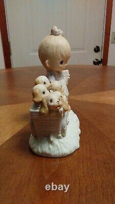 Precious Moments God Loveth A Cheerful Giver 1977 Figurine. Retired