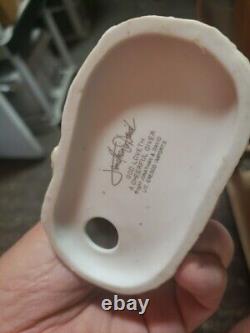 Precious Moments God Loveth a Cheerful Giver Free Puppies Sign 1977 Rare Retired