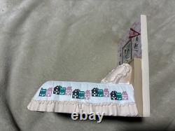 Precious Moments Grease Pink Ladies Slumber Party bed RARE