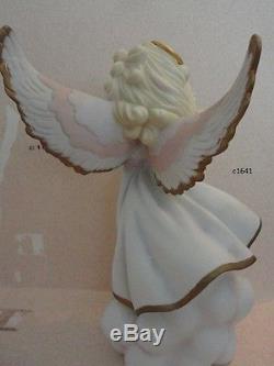 Precious Moments HAPPINESS IS A SONG FROM HEAVEN LARGE ANGEL New Box