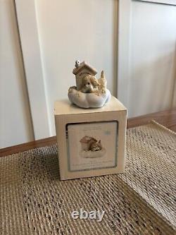 Precious Moments HEAVEN JUST BECAME A FETCHINGLY BETTER PLACE 930013 VERY RARE