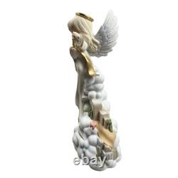 Precious Moments Hallmark Exclusive O Come All Ye Faithful 259301 11.75 H