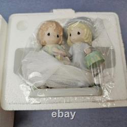 Precious Moments Hamilton Sisters By Fate, Friends By Choice Shopping Spree 2007