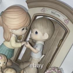 Precious Moments Hands Build A House, Hearts Build A Home Porcelain 2008
