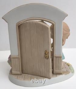 Precious Moments Hands Build A House, Hearts Build A Home #'d 98/5000 NEW 830016