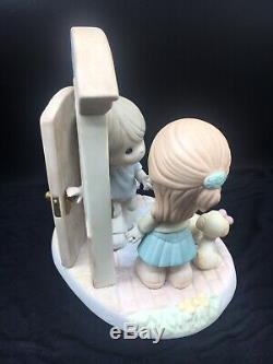 Precious Moments Hands Build Houses, Hearts Build Homes Figurine