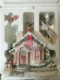 Precious Moments Hawthorne Christmas Village 28 Set Collection Lot