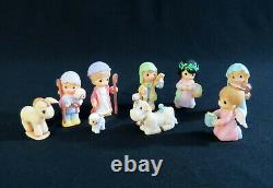 Precious Moments Hawthorne Village Resin NATIVITY SET with 21 Pieces 2007