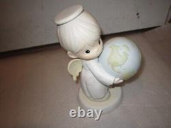 Precious Moments He's Got The Whole World In His Hands 9 Limited Edition 1994