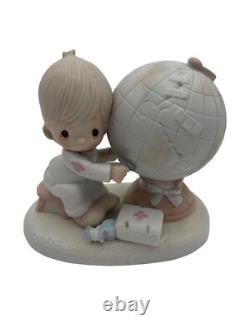 Precious Moments Hes Got The Whole World In His Hands Figurine 1977 Sam Butcher