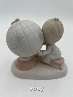 Precious Moments Hes Got The Whole World In His Hands Figurine 1977 Sam Butcher