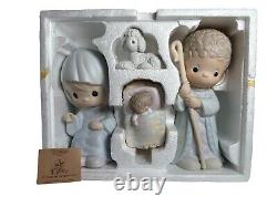 Precious Moments Huge 9 Inch O Come Let Us Adore Him # 111333 Nativity