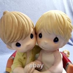 Precious Moments I Cherish Our Moments Together Red Pick Up Truck LE #1605/3000