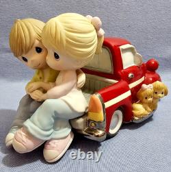 Precious Moments I Cherish Our Moments Together Red Pick Up Truck LE #1605/3000