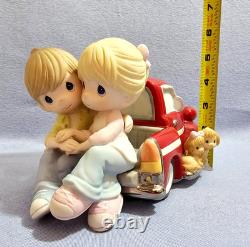 Precious Moments I Cherish Our Moments Together Red Pick Up Truck LE #1605/3000