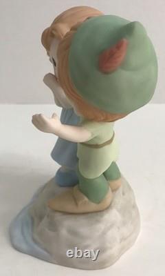 Precious Moments I'M NEVER LOST WHEN I'M WITH YOU 104010 Peter Pan Wendy NEW