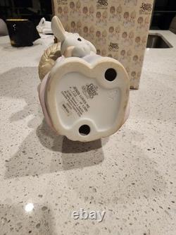 Precious Moments Jesus Loves Me 9in RARE LE Easter Seals #125 In Box