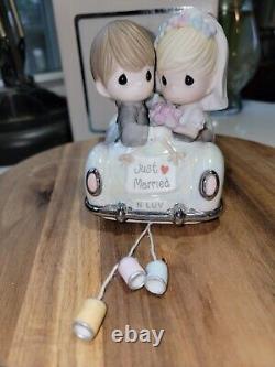 Precious Moments Just Married Figurine 103018 2010 EXCELLENT CONDITION