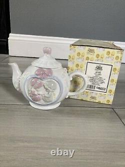 Precious Moments Kitchen Set With Boxes