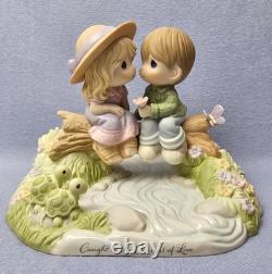 Precious Moments Limited Edition #670/3000 Caught in The Current of Love 183003