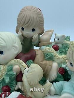 Precious Moments Limited Edition Family Is The Best Gift Of All 191011 Christmas
