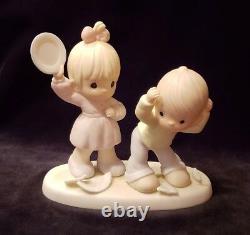 Precious Moments Limited Edition Yes Dear, You're Always Right Figurine 1999