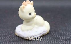 Precious Moments Little Moments Cat on Pillow w Bow Figurine 848832 Family Cat