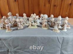 Precious Moments Lot Of 21 Figurines, Vintage 20 Of The 21 Original