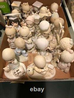 Precious Moments Lot Over 380 Figurines