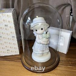 Precious Moments Love Grows Here 1998 Easter Seals 9 Figurine With Display Case