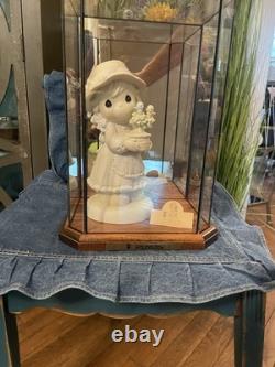 Precious Moments Love Grows Here 9 inch Figurine 1998 Limited Ed. With case
